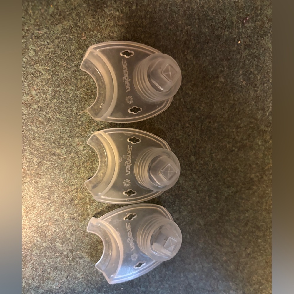 Kids Nalgene water bottle stoppers. All 3 included. Wicked fast shipping.